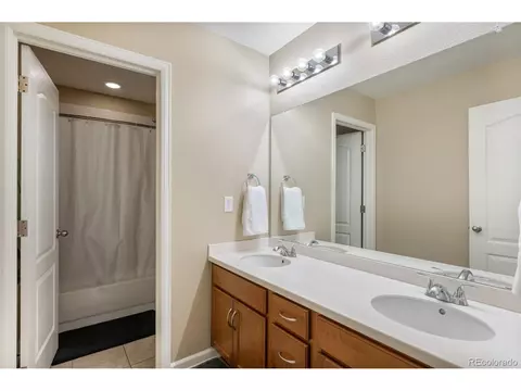 Undisclosed, Aurora, CO 80016 photo 26