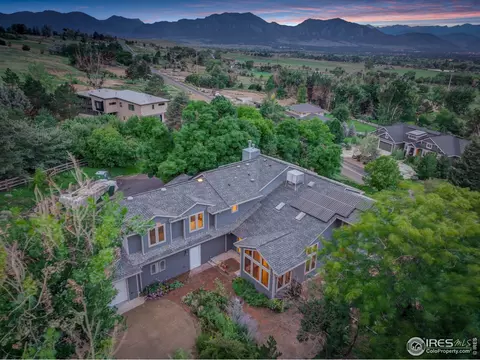 7538 Spring Dr, Boulder, CO 80303 photo 2