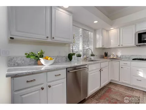 5379 Pine Valley Ct, Boulder, CO 80301 photo 8