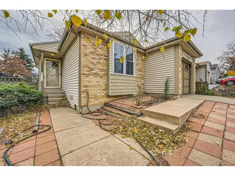 17896 E Colgate Pl, Aurora, CO 80013 photo 4