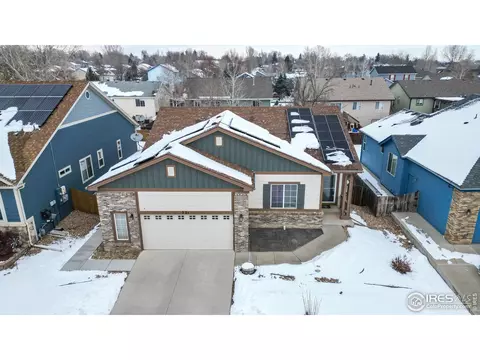321 Dee Rd, Johnstown, CO 80534 photo 2