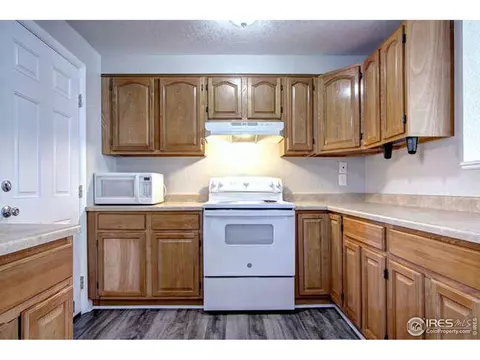15604 E 13th Ave, Aurora, CO 80011 photo 8