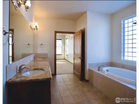 1253 Paramount Dr, Berthoud, CO 80513 photo 11