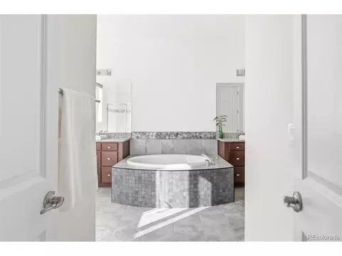 14240 Ivanhoe St, Thornton, CO 80602 photo 27
