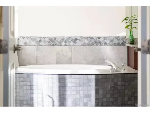 14240 Ivanhoe St, Thornton, CO 80602 photo 31