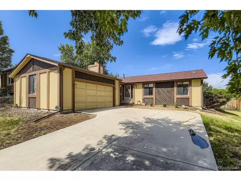 2719 S Rifle St, Aurora, CO 80013