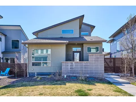 9714 Bennett Peak St, Littleton, CO 80125
