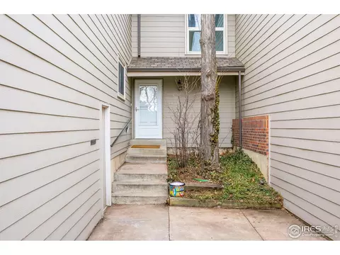 1557 Bradley Dr, Boulder, CO 80305 photo 2
