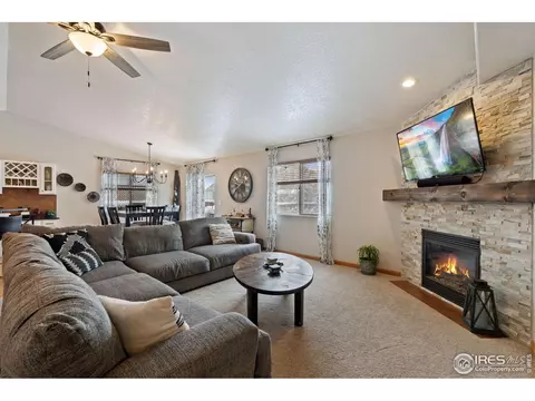 830 Mount Massive St, Berthoud, CO 80513 photo 6