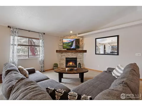 830 Mount Massive St, Berthoud, CO 80513 photo 5