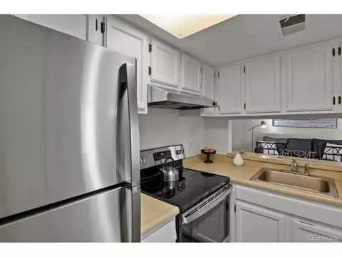 10001 Evans Ave #39B, Denver, CO 80247 photo 10