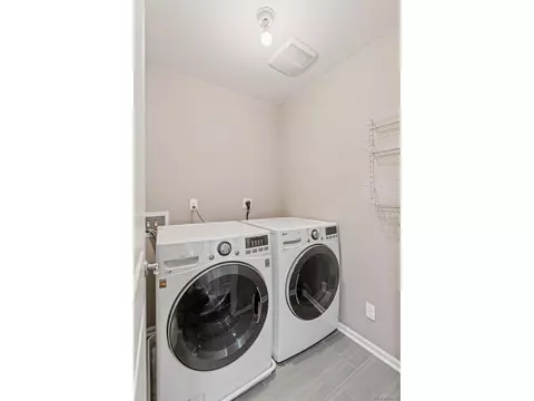 11465 E 26th Ave, Denver, CO 80238 photo 23