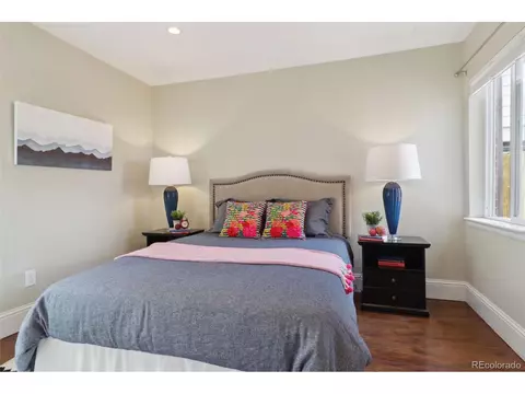 2510 Oneida St, Denver, CO 80207 photo 11
