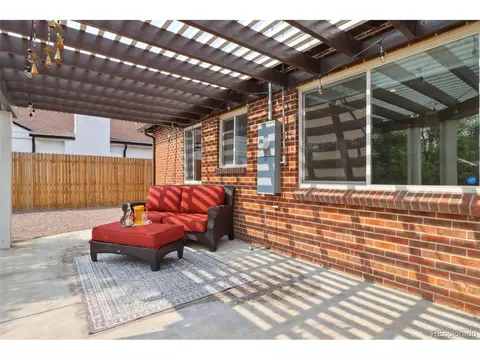 2510 Oneida St, Denver, CO 80207 photo 14