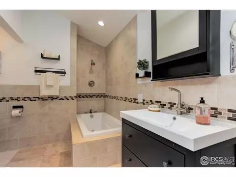 357 Canyonside Dr, Boulder, CO 80302 photo 25