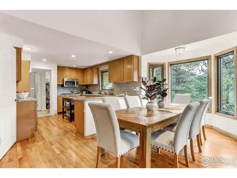 357 Canyonside Dr, Boulder, CO 80302 photo 7