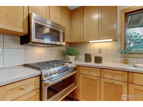 357 Canyonside Dr, Boulder, CO 80302 photo 5