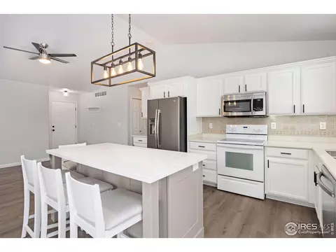 3306 39th Ave, Evans, CO 80620 photo 11