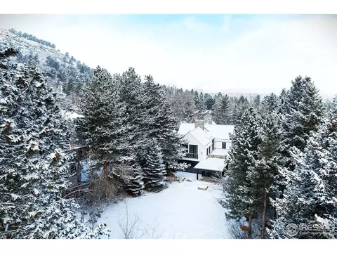 950 Gilbert St, Boulder, CO 80302 photo 3