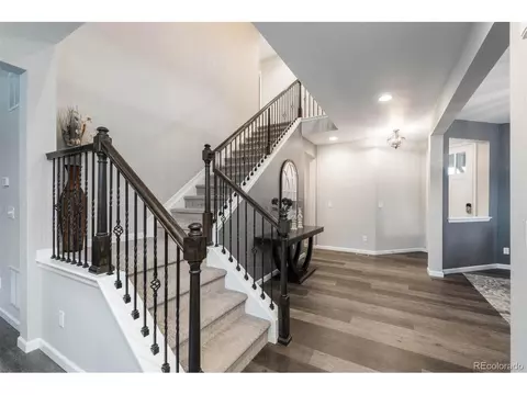 26845 E Glasgow Dr, Aurora, CO 80016 photo 3