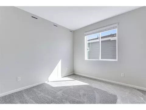 1509 E 3rd Ave, Longmont, CO 80501 photo 10