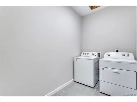 1509 E 3rd Ave, Longmont, CO 80501 photo 9