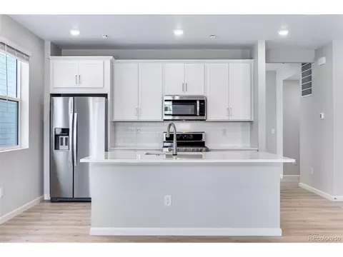 1509 E 3rd Ave, Longmont, CO 80501 photo 6