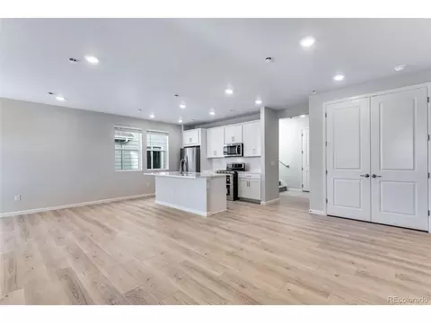1509 E 3rd Ave, Longmont, CO 80501 photo 3