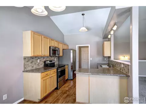 329 E 28th St Ln, Greeley, CO 80631 photo 11