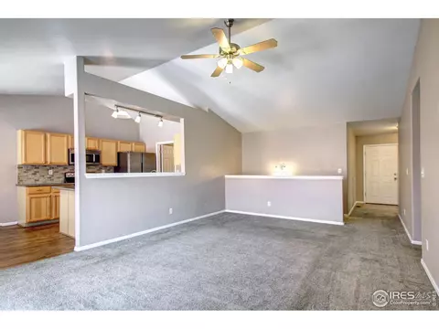 329 E 28th St Ln, Greeley, CO 80631 photo 6