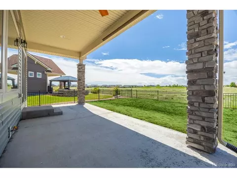 Exterior - 20162 E 53rd Pl, Denver, CO 80249 photo 4 of 6
