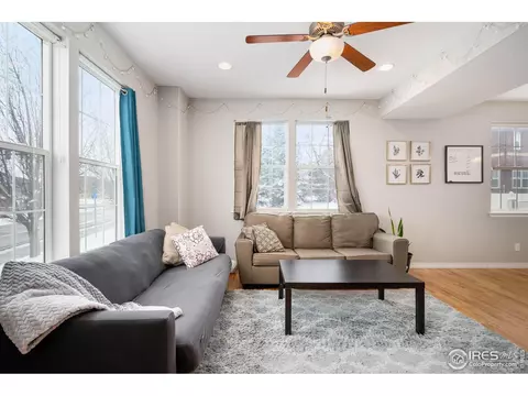 113 Casper Dr, Lafayette, CO 80026 photo 9