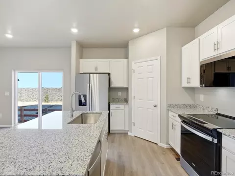 2242 E 164th Ave, Thornton, CO 80602 photo 8
