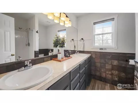 305 E Michigan Ave, Berthoud, CO 80513 photo 14