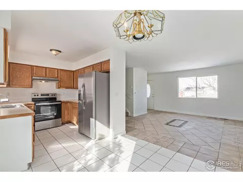 1118 E 24th St Ln, Greeley, CO 80631 photo 9