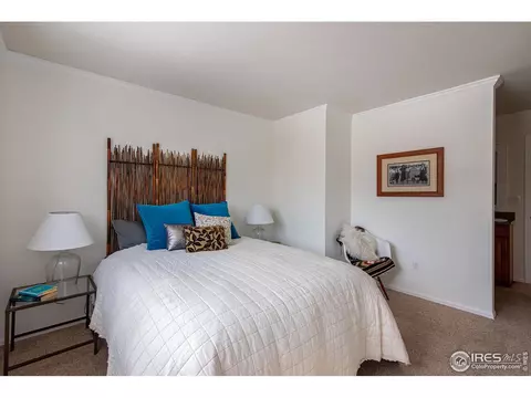 1542 Macarthur Dr, Boulder, CO 80303 photo 18