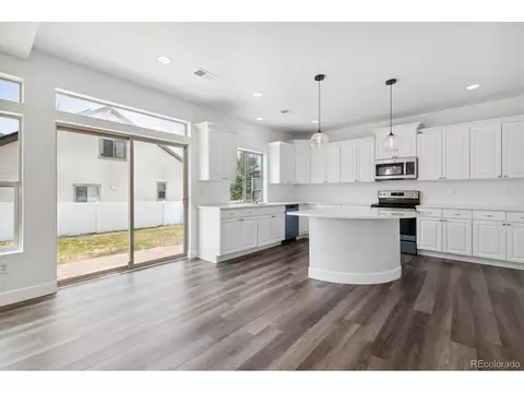 19558 E 47th Dr, Denver, CO 80249 photo 9