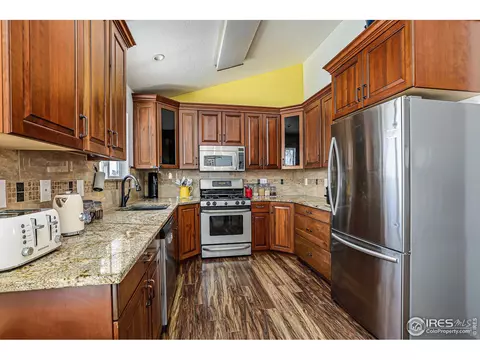 3306 Stirrup Ln, Evans, CO 80620 photo 9