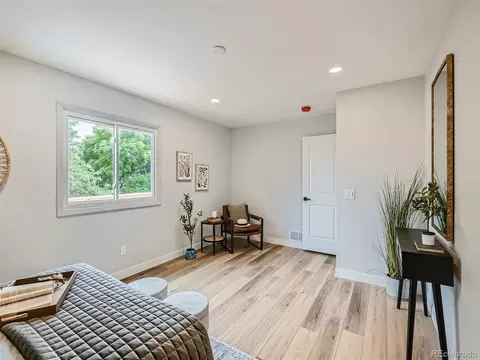 2484 E 101st Ct, Thornton, CO 80229 photo 11
