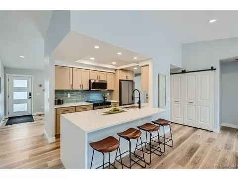 2484 E 101st Ct, Thornton, CO 80229