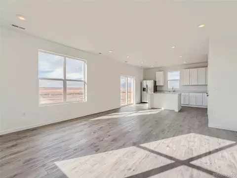 665 Heartland Dr, Bennett, CO 80102 photo 5