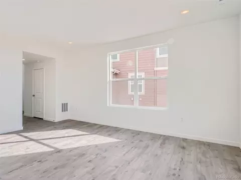 665 Heartland Dr, Bennett, CO 80102 photo 7
