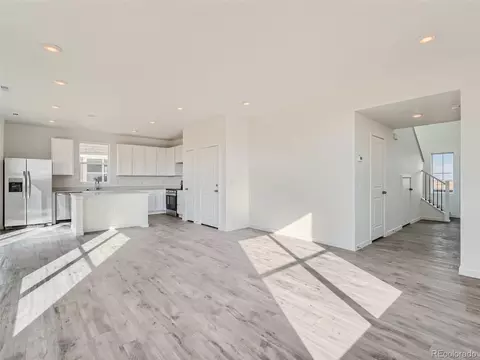 665 Heartland Dr, Bennett, CO 80102 photo 6