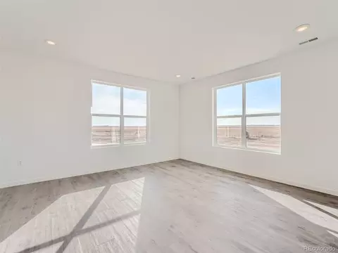 665 Heartland Dr, Bennett, CO 80102 photo 8