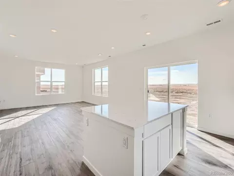 665 Heartland Dr, Bennett, CO 80102 photo 11