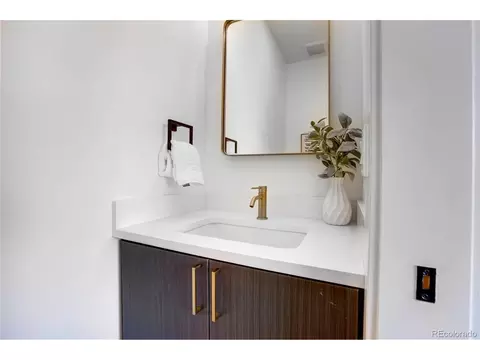 Bath - 5055 Cody St #E, Arvada, CO 80002 photo 1 of 6