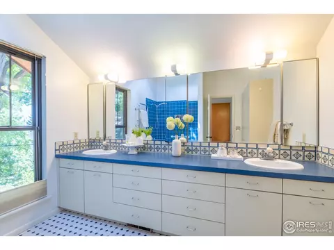 375 16th St, Boulder, CO 80302 photo 17