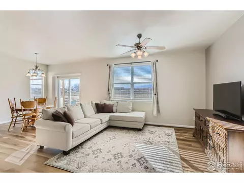 109 Naples St, Firestone, CO 80520 photo 5
