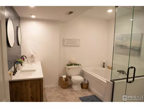 535 E 20th St, Greeley, CO 80631 photo 11