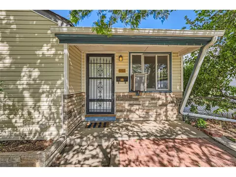 990 Nome St, Aurora, CO 80010
